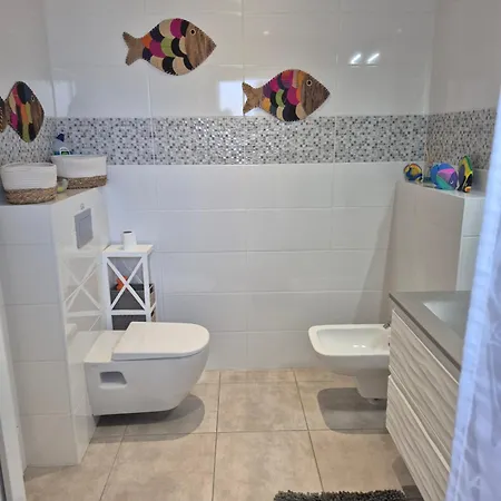 Holiday home Maison Les Bains - Jacuzzi Et Piscine Andernos-les-Bains