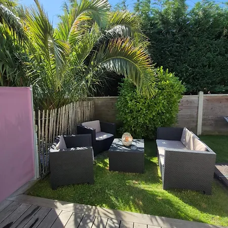 Maison Les Bains - Jacuzzi Et Piscine *