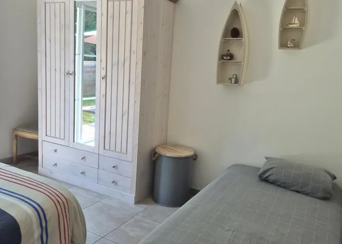 Nyaraló Maison Les Bains - Jacuzzi Et Piscine *